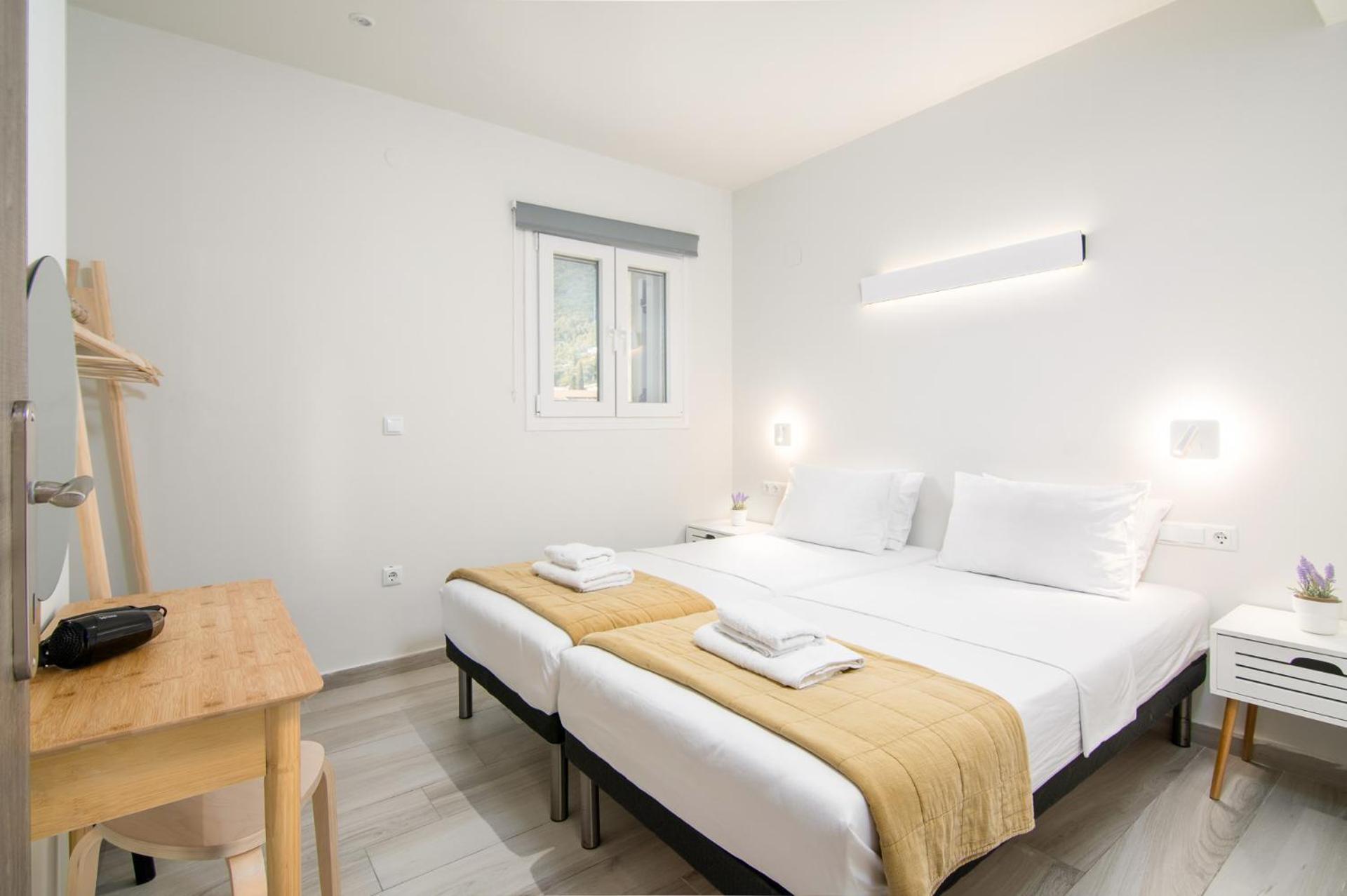 Windrose Apartments - Shared Pool Ipsos Luaran gambar